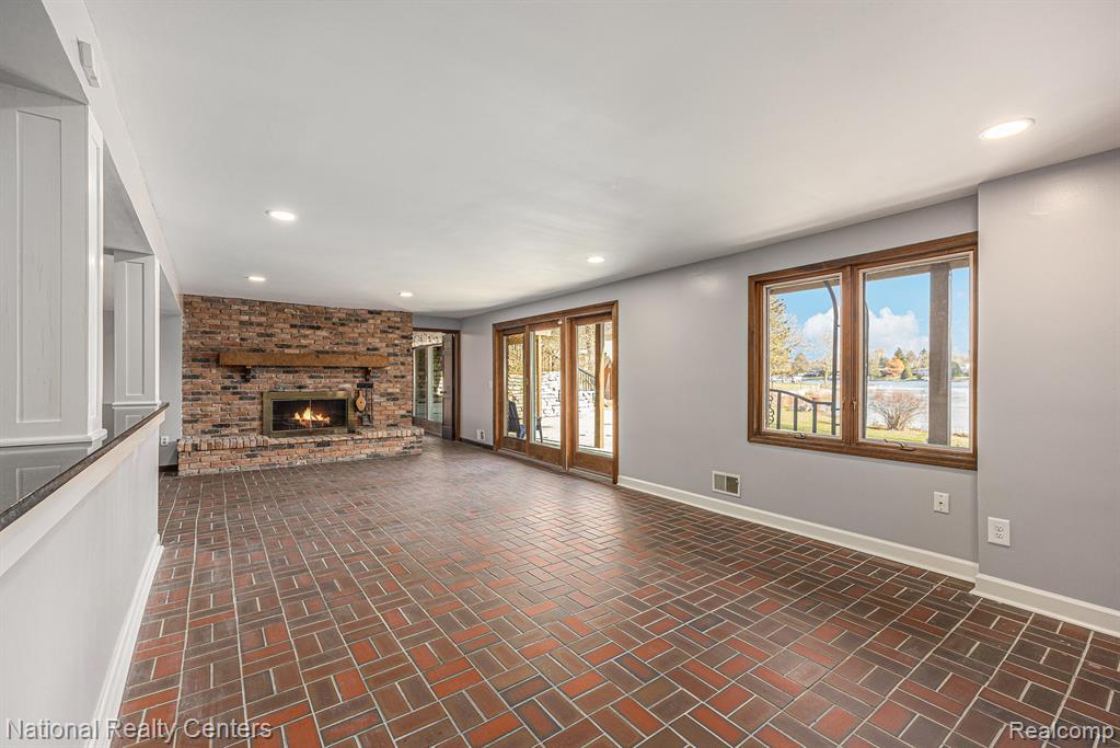 9494 Sashabaw Road, Clarkston, MI 48348 — Photo 27