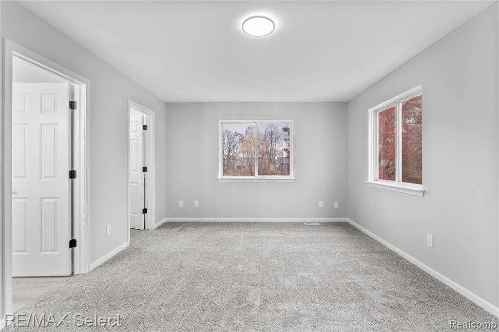 8455 Deer Field Drive, Davison, MI 48423 — Photo 11