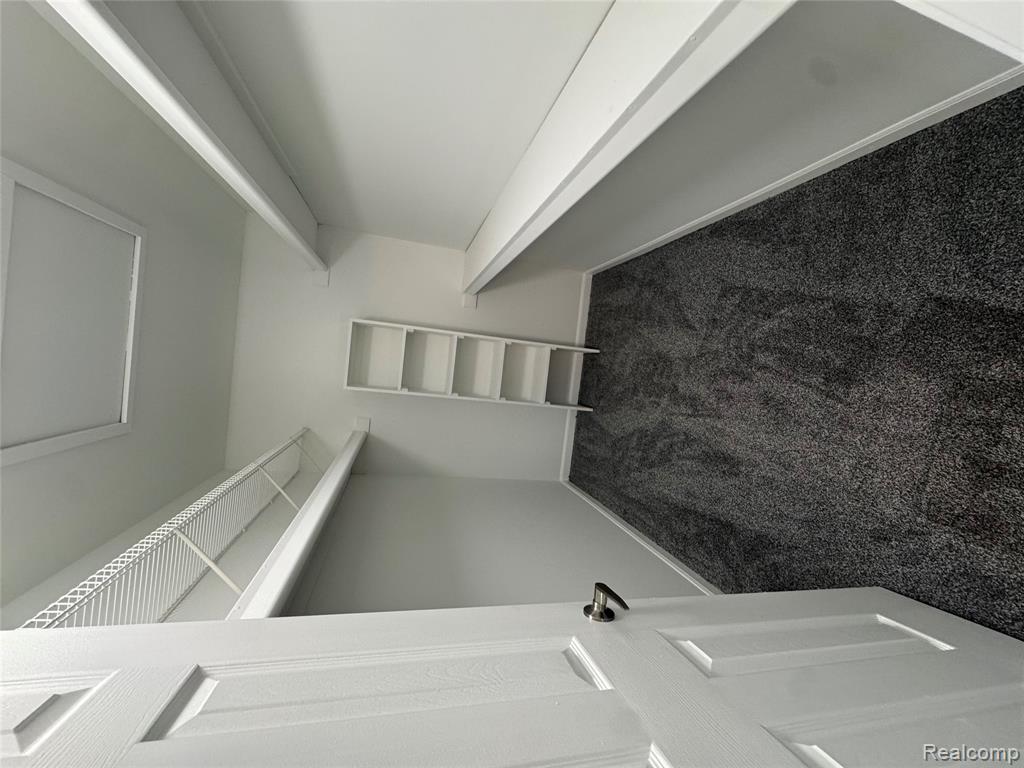 41912 King Edward Court, Clinton Twp, MI 48038 — Photo 12