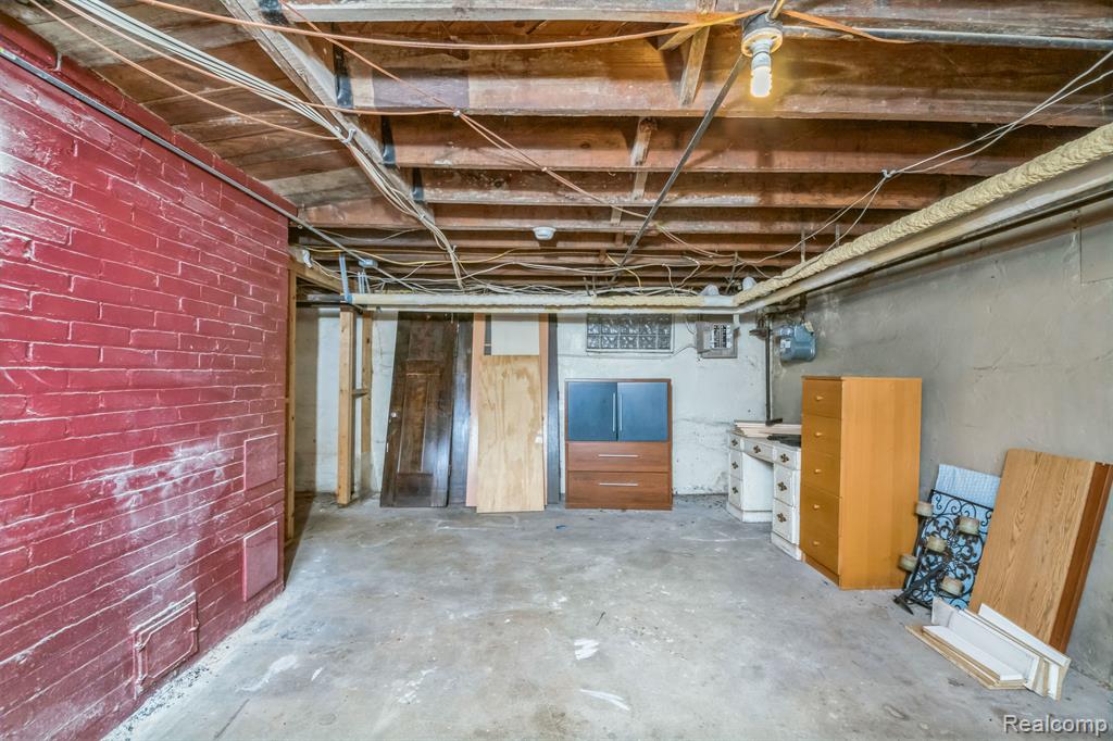 614 LAKE Drive SE, Grand Rapids, MI 49503 — Photo 34