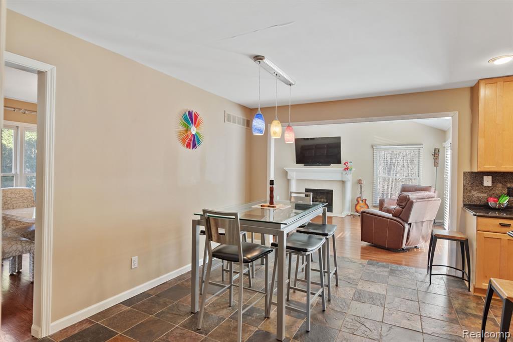 4764 WOODBINE Circle, West Bloomfield, MI 48323 — Photo 12