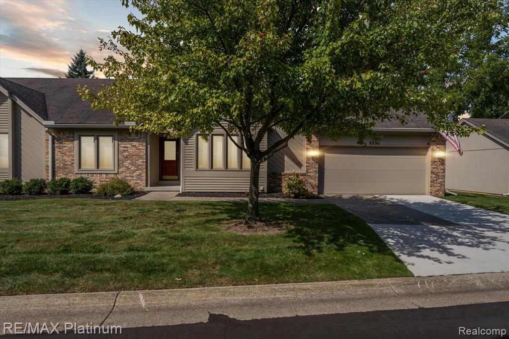 8230 Sawgrass Trail, Grand Blanc, MI 48439 — front exterior