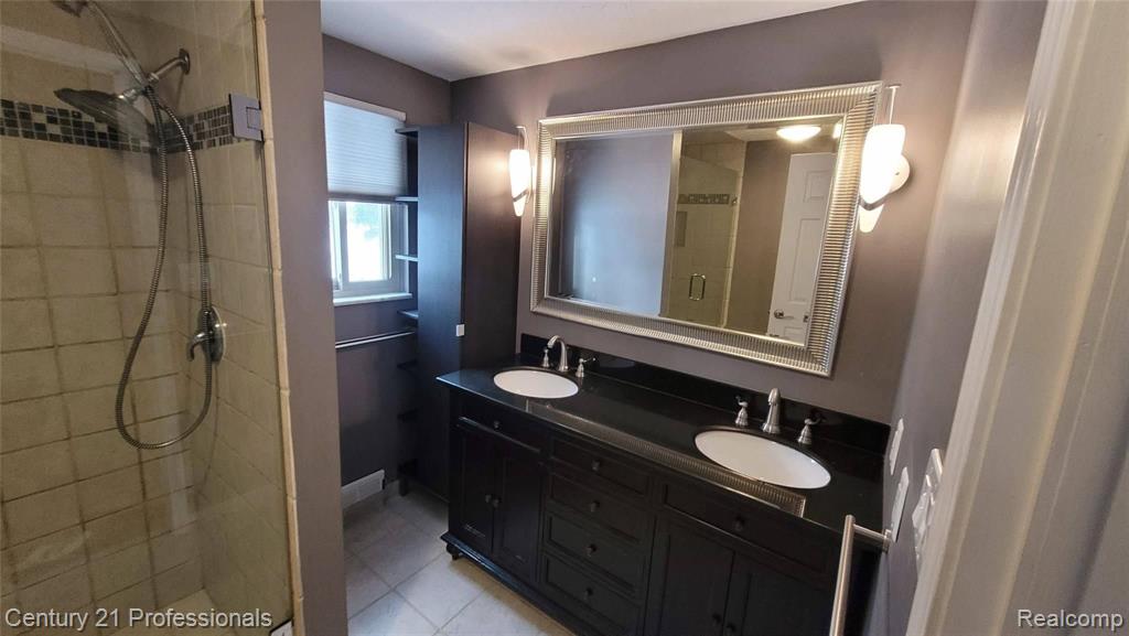 575 Troyvally Street, Troy, MI 48098 — Photo 25
