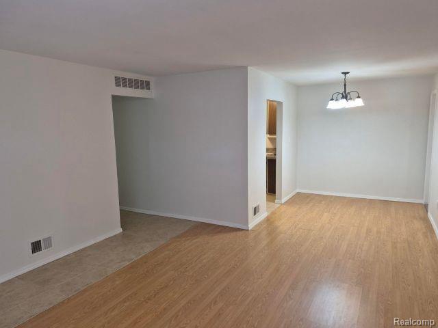 41740 Aspen Drive, Novi, MI — Photo 8