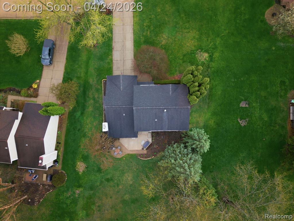 8750 Williamsport Drive, White Lake, MI — Photo 46