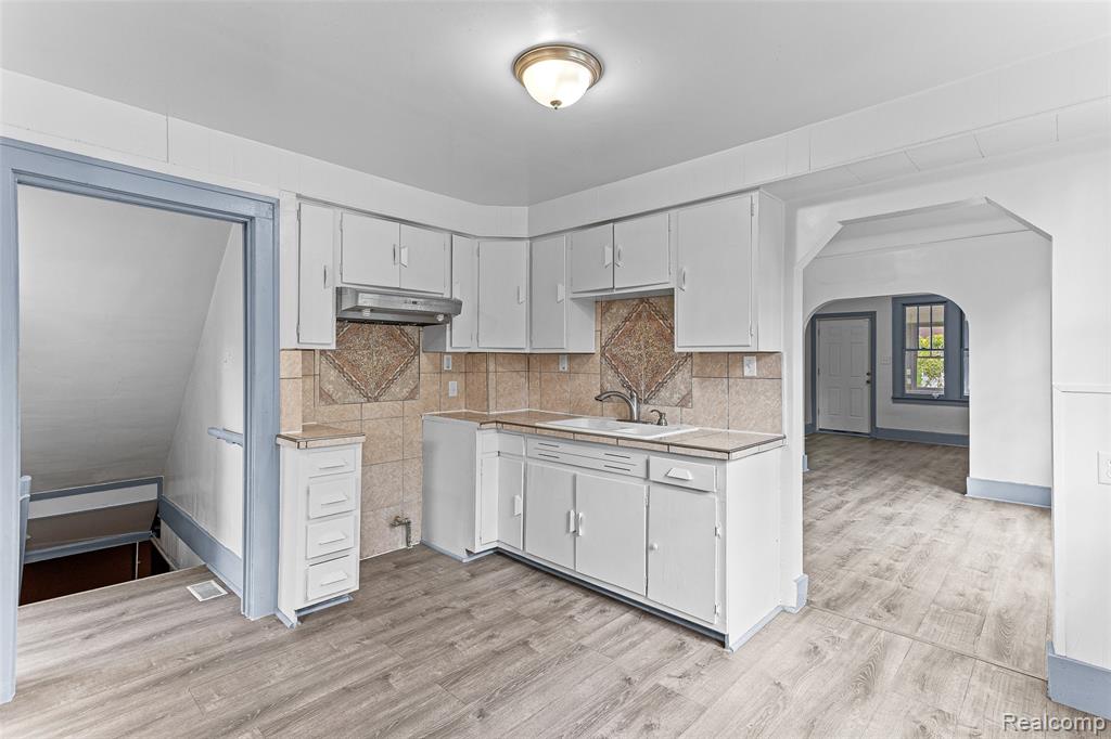 20 Hill Street, River Rouge, MI 48218 — Photo 17
