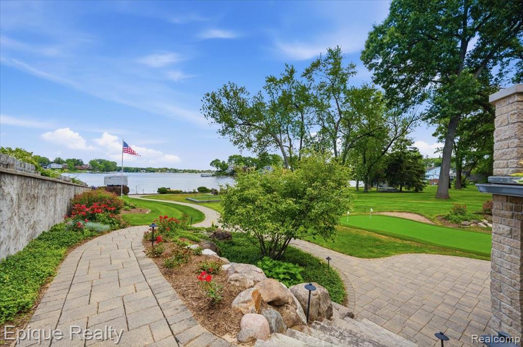 4312 Sashabaw Road, Waterford, MI 48329 — Photo 88