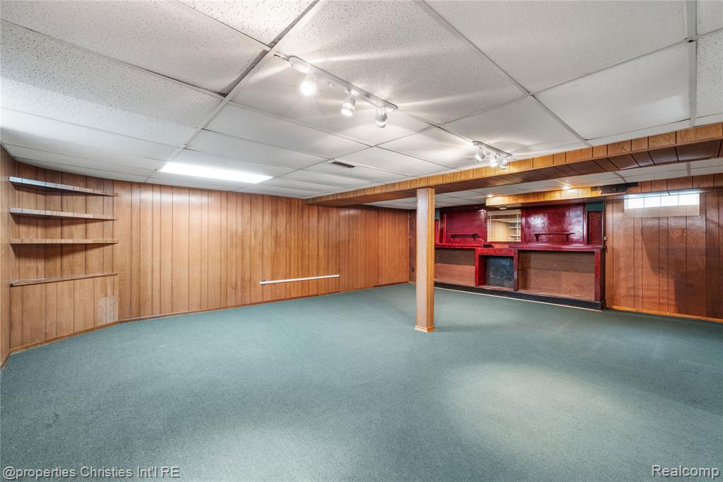 5661 Hubbell Street, Dearborn Heights, MI 48127 — Photo 22