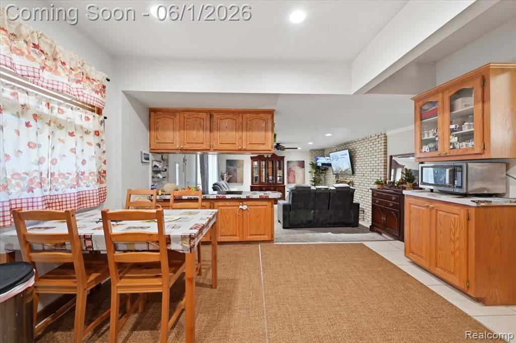 8271 Arnold Street, Dearborn Heights, MI 48127 — Photo 13