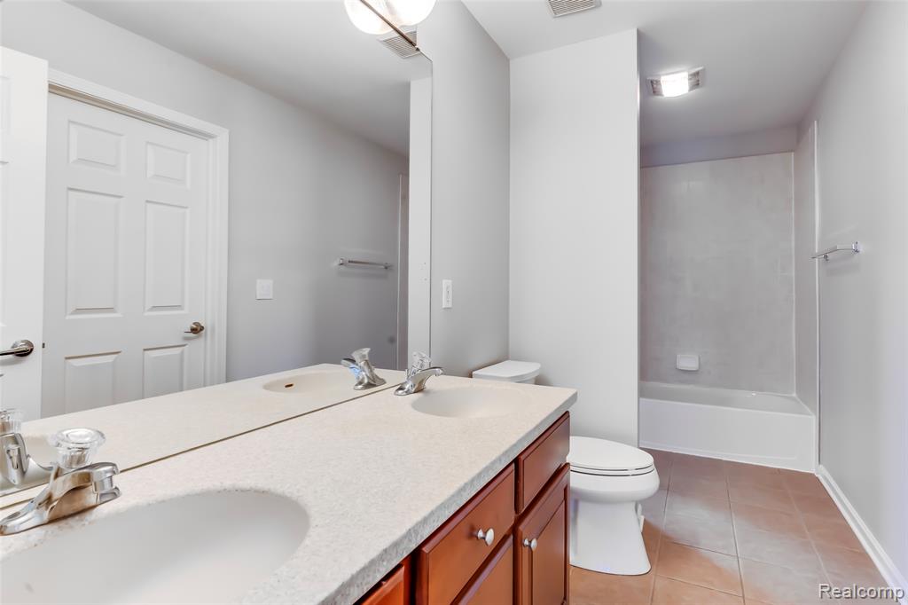 44974 Paine Drive, Novi, MI 48377 — Photo 40