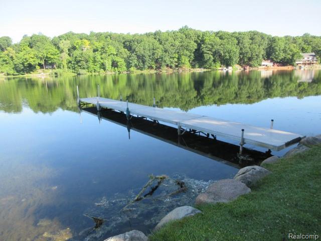 4870 LAKEVIEW Boulevard, Clarkston, MI 48348 — Photo 3