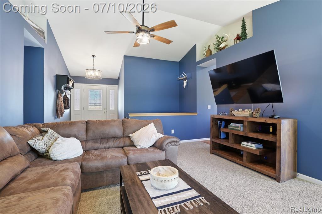 5275 E Maple Avenue, Grand Blanc, MI 48439 — Photo 13
