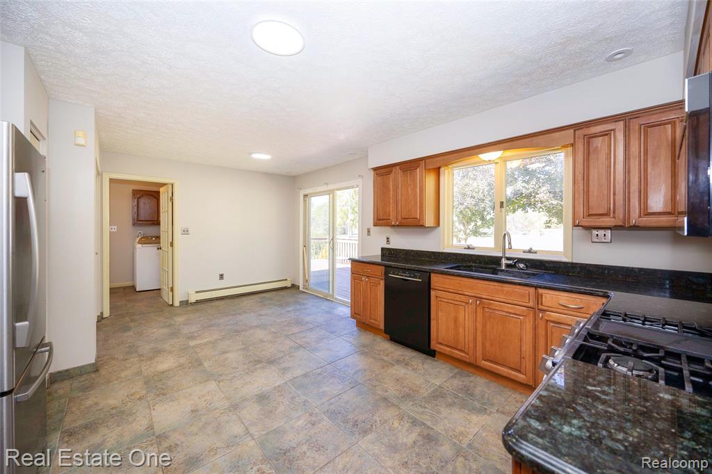 3648 W North Territorial Road W, Whitmore Lake, MI 48189 — Photo 62