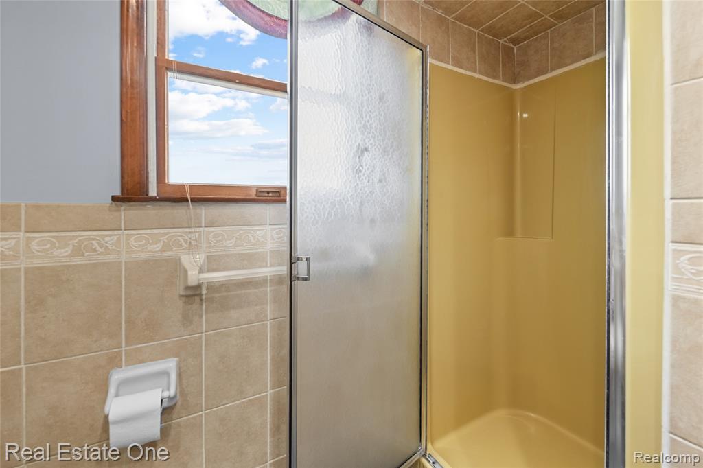 17300 Timothy Drive, Southgate, MI 48195 — Photo 40