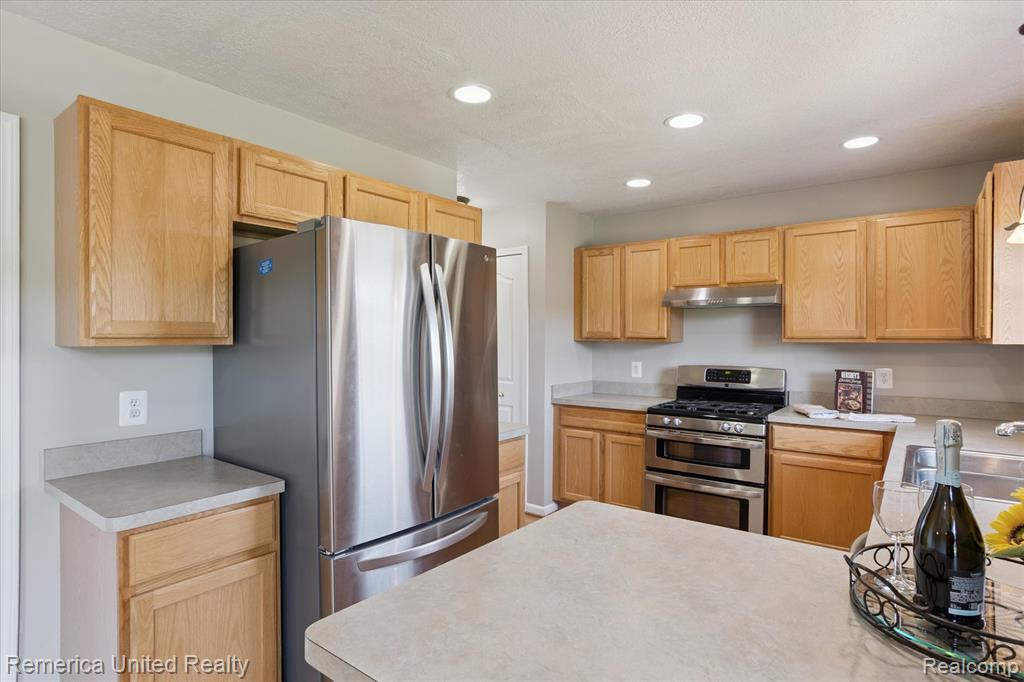 8474 Baudine Road, Pinckney, MI 48169 — Photo 21