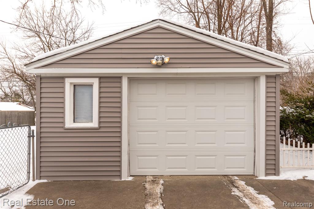 5350 Military Avenue, Brighton, MI 48116 — Photo 5