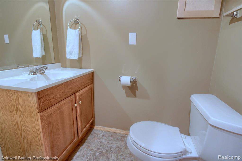 6468 Dillon Street, Garden City, MI — Photo 22