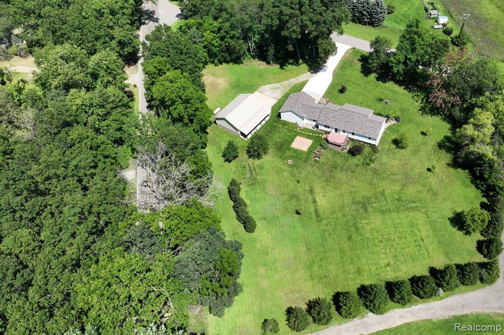 10031 IOSCO RIDGE Drive, Gregory, MI 48137 — Photo 62