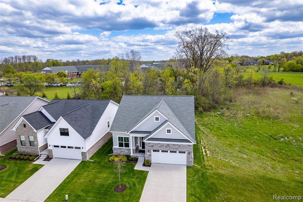 5545 Helmsdale Boulevard, West Bloomfield, MI — Photo 61