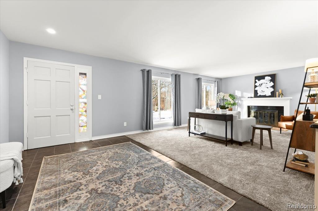 9240 Allen Road, Clarkston, MI 48348 — Photo 10