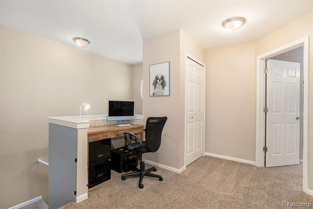 9447 APPLE Court, Fenton, MI 48430 — Photo 9