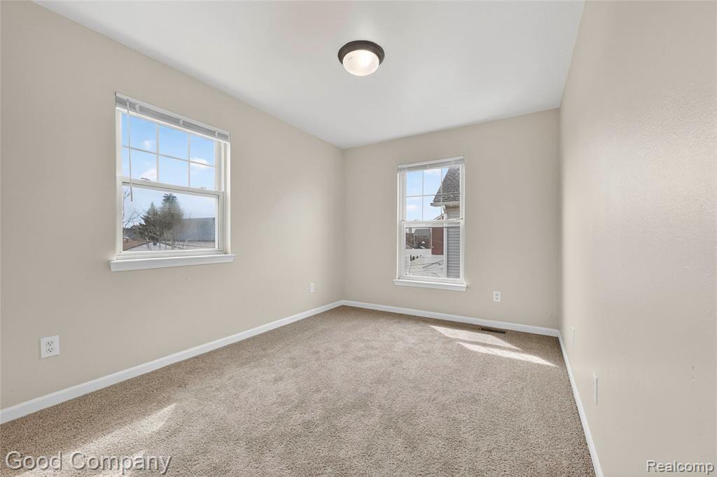 2470 Andrus Street, Hamtramck, MI 48212 — Photo 28