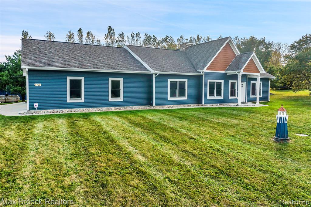 6300 HAZARD Road, Fenton, MI 48430 — Photo 25