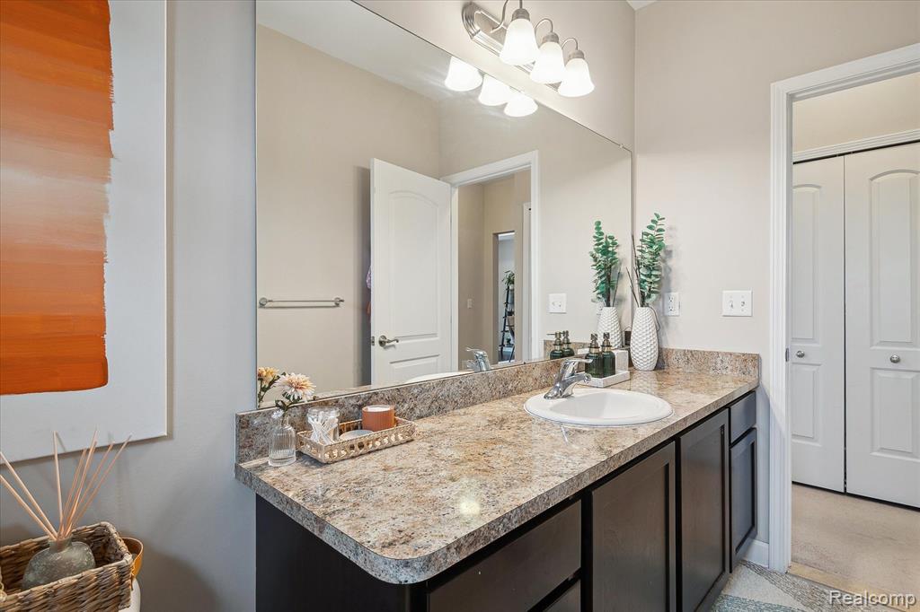 5559 ARBOR CHASE Drive, Ann Arbor, MI 48103 — Photo 26