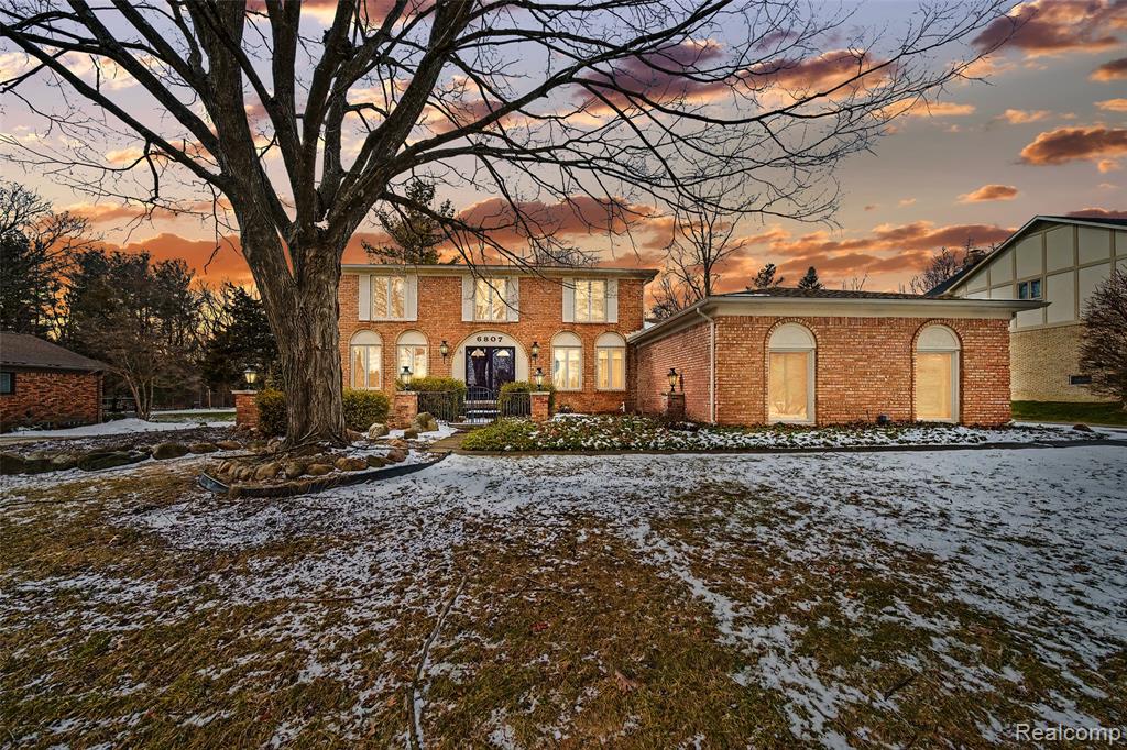 6807 Johnathon Drive, Troy, MI 48098 — front exterior