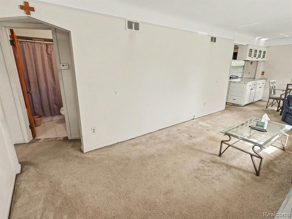 6350 Robinson Avenue, Allen Park, MI 48101 — Photo 6
