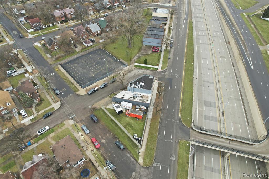 16666 James Couzens, Detroit, MI 48221 — Photo 24
