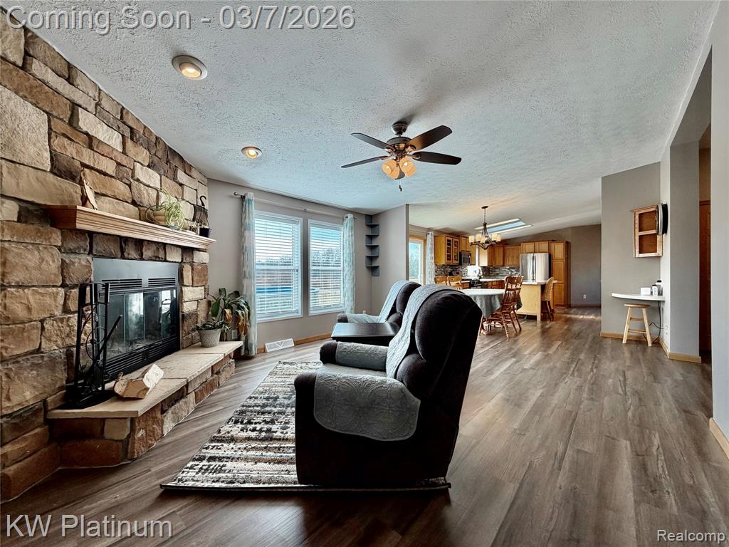 6801 Lapeer Road, Kimball, MI — Photo 17