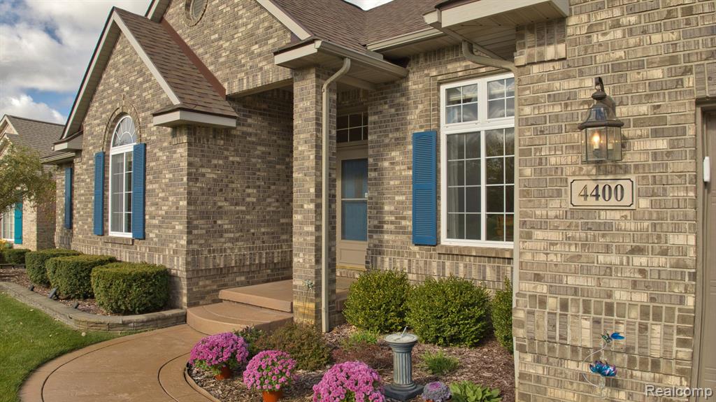 4400 Oak Tree Trail, Fenton, MI 48430 — Photo 6