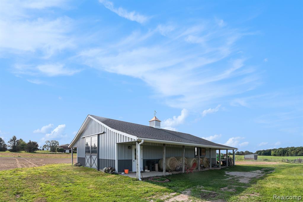 8584 E Parker Road, Laingsburg, MI 48848 — Photo 8