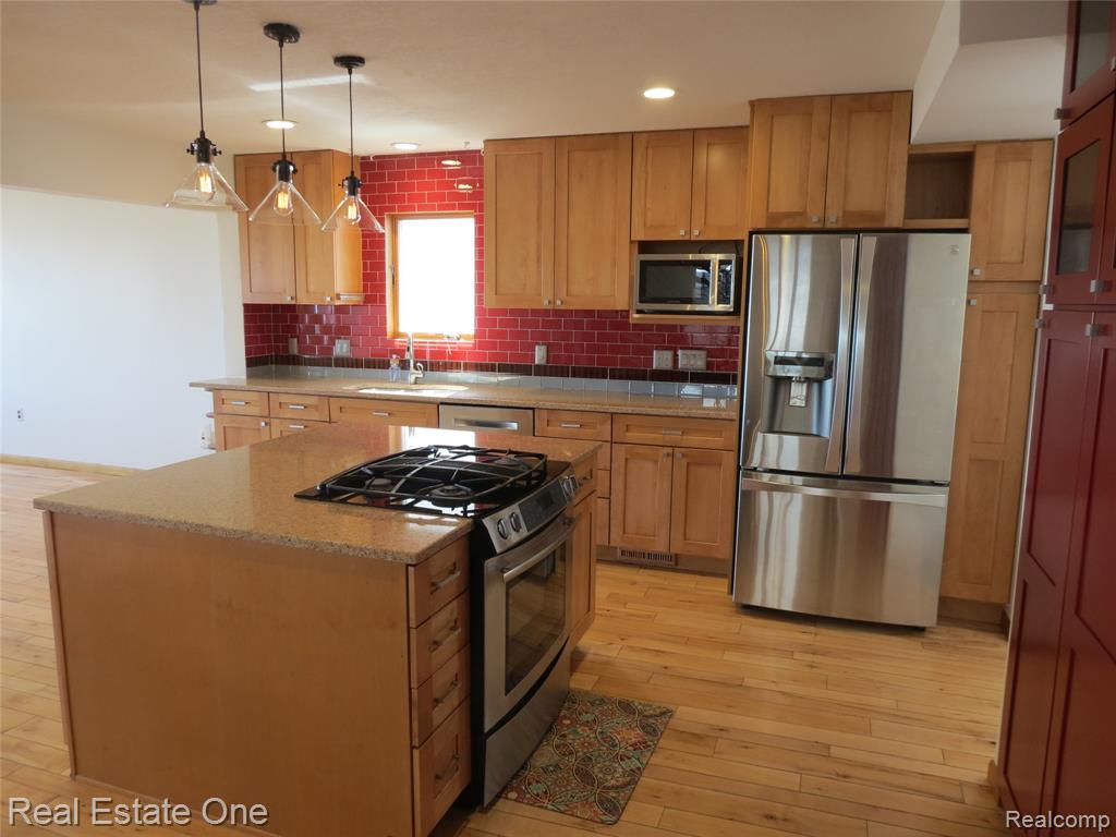 4583 Allen Cove Road, Luna Pier, MI 48157 — Photo 23
