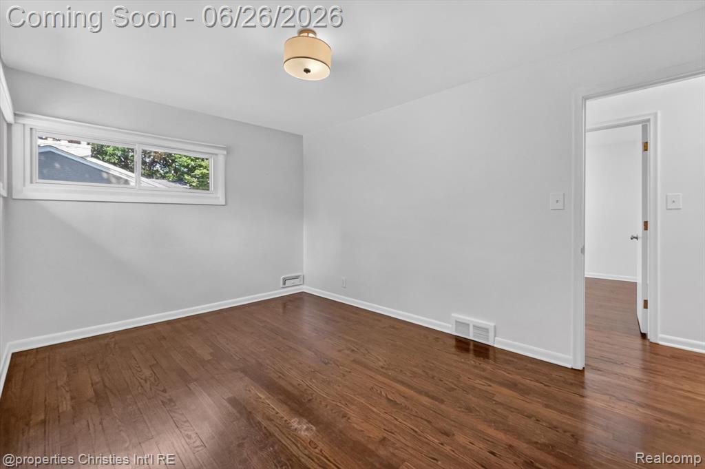 17451 Birwood Avenue, Beverly Hills, MI 48025 — Photo 22