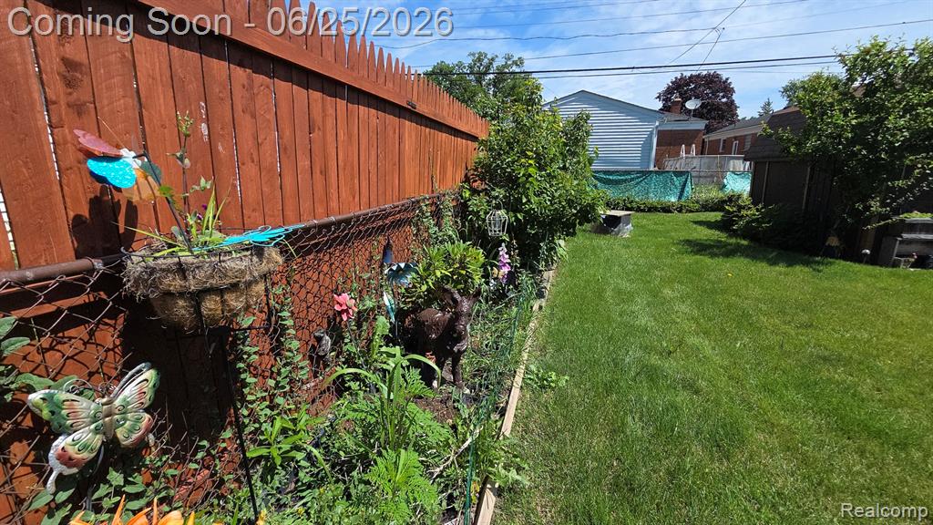 742 Mayflower Avenue, Lincoln Park, MI 48146 — Photo 15