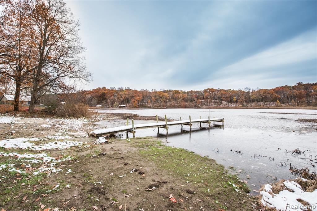542 Oak Dale Drive, Chelsea, MI 48118 — Photo 13
