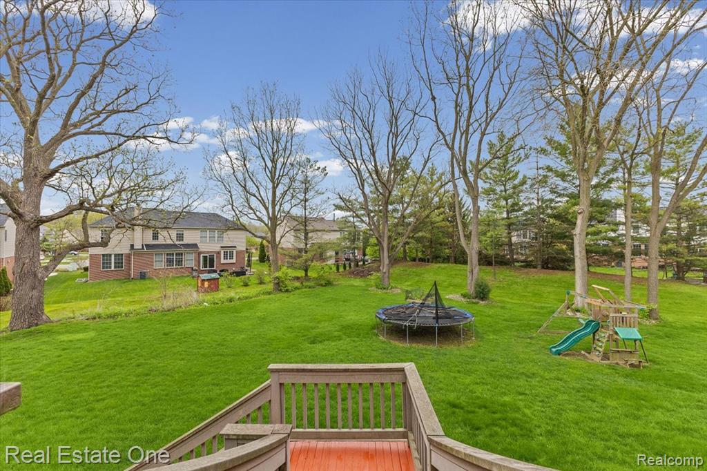 720 Essex Drive, Rochester Hills, MI 48307 — Photo 43