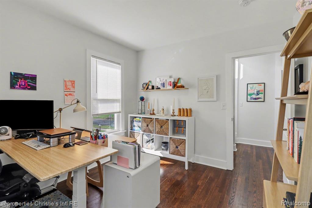 3466 FISCHER Street, Detroit, MI 48214 — Photo 27