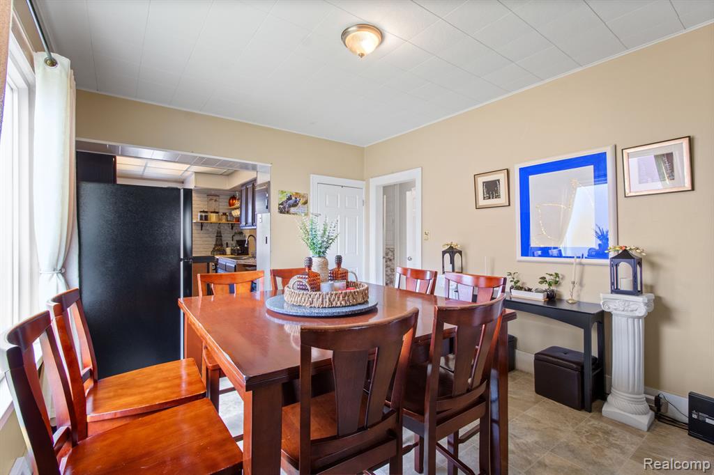 8404 LONGWORTH Street, Detroit, MI 48209 — Photo 5