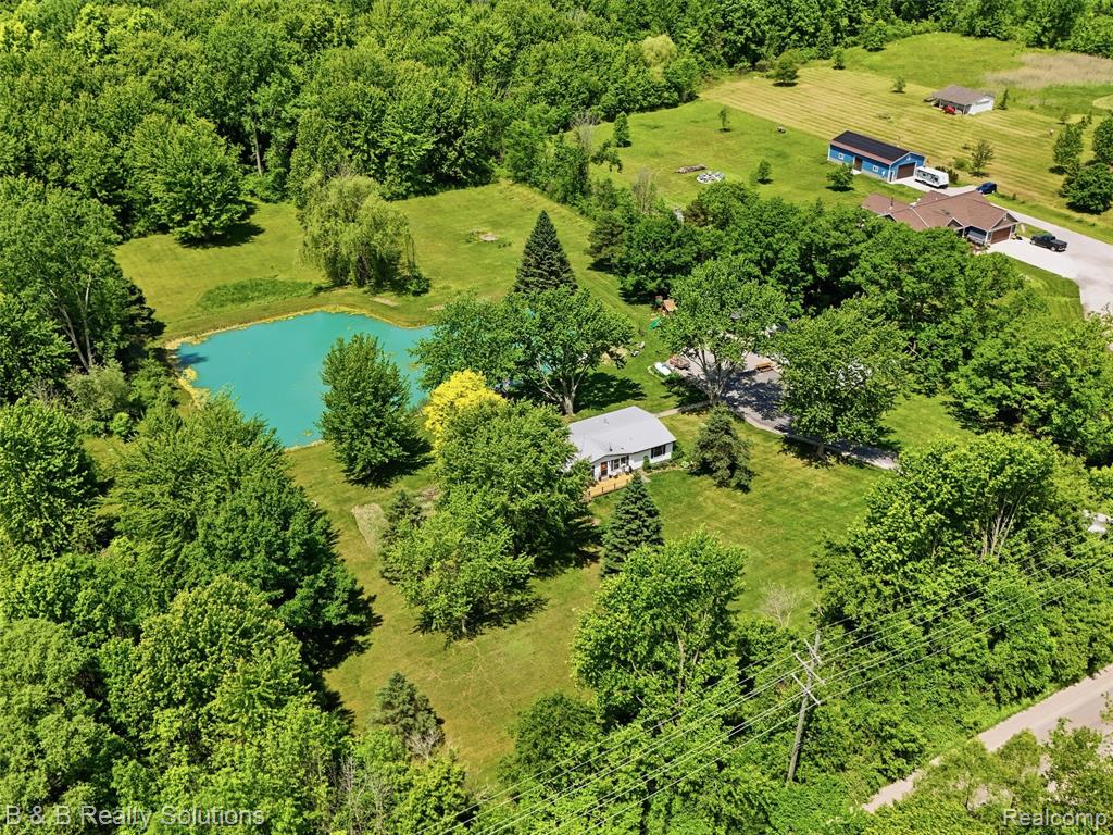 60455 Bates Road, New Haven, MI 48048 — Photo 14