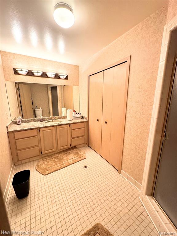 3989 S Shore Drive, Commerce Twp, MI 48382 — Photo 21