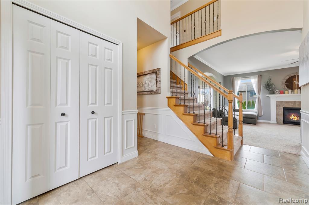 50692 Pinnacle Woods Lane, Macomb, MI 48042 — Photo 9