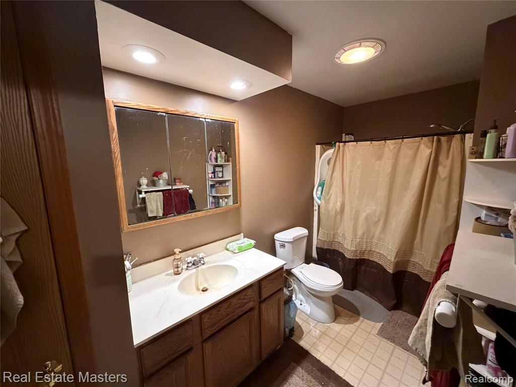 5360 Smiths Creek Road, Kimball, MI — Photo 16