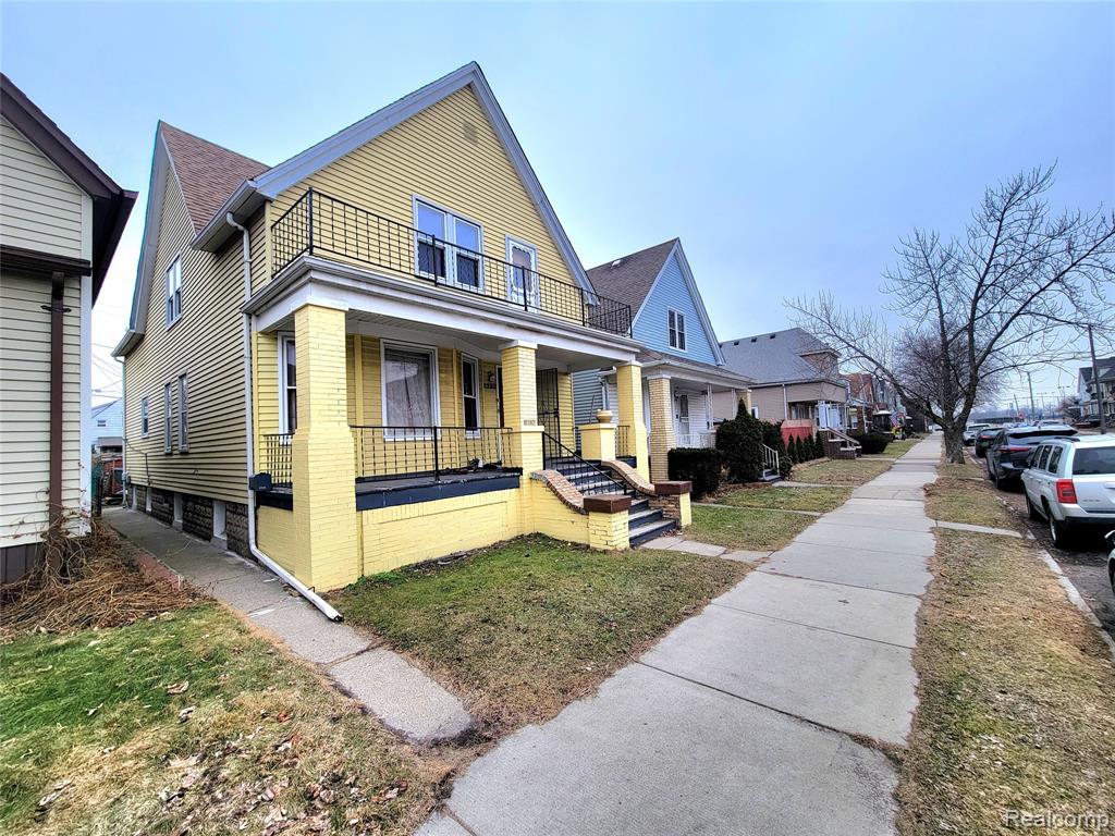 2282 Poland Street, Hamtramck, MI 48212 — Photo 2