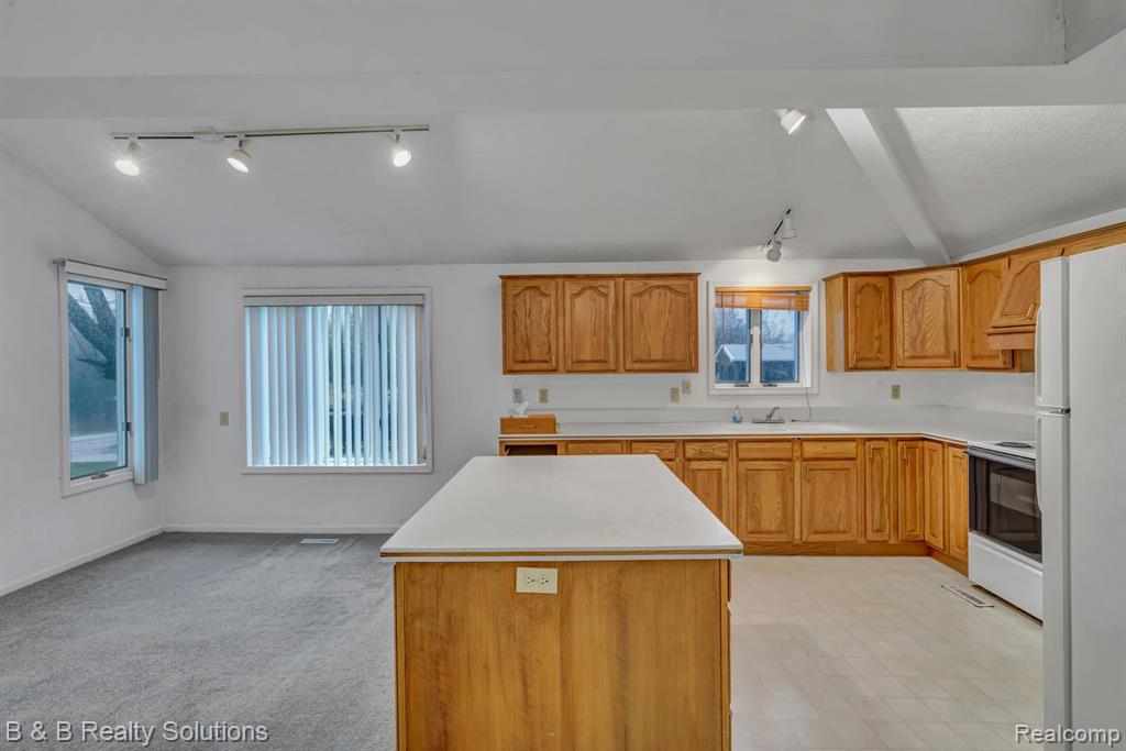 7493 S SAGINAW Street, New Lothrop, MI 48460 — Photo 14