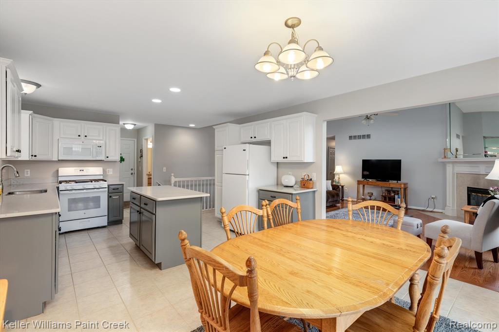 50799 MURRAY Drive, Macomb, MI 48044 — Photo 13