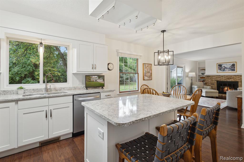 6208 MOUNTIE Way, Jackson, MI 49201 — Photo 9