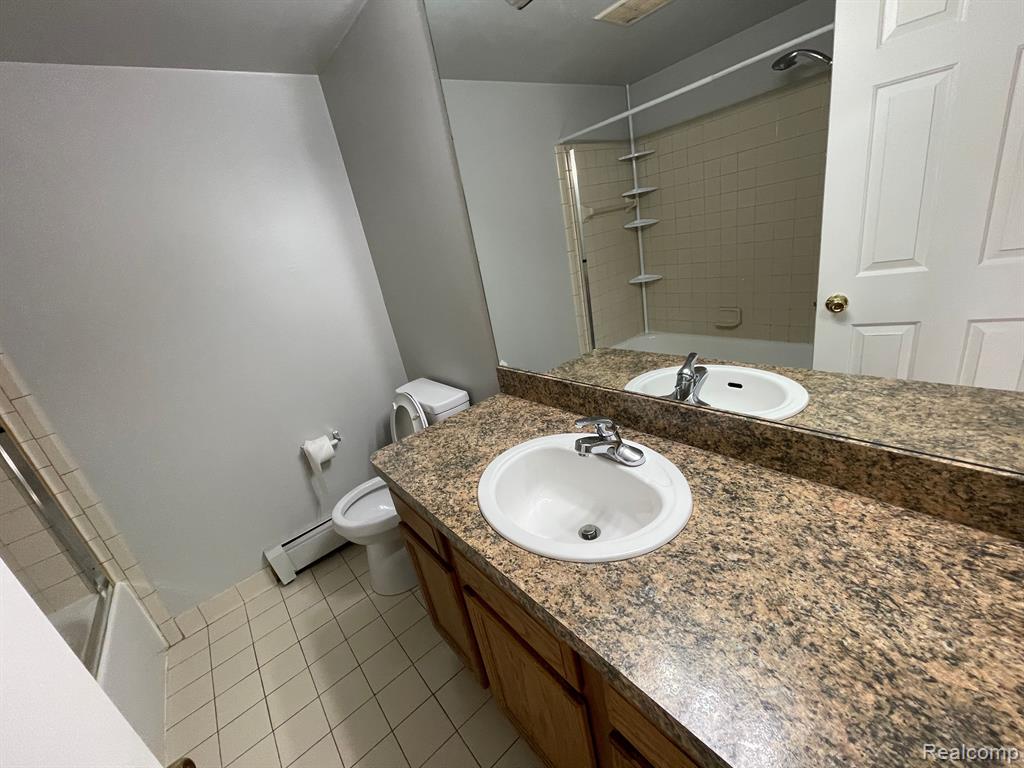 7460 CENTRAL ST APT 3, Westland, MI — Photo 14